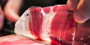 Cortar Jamón es un Arte que pocos dominan